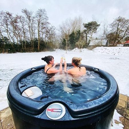 The Island Life Texel Met Jacuzzi Villa De Koog  Exteriör bild